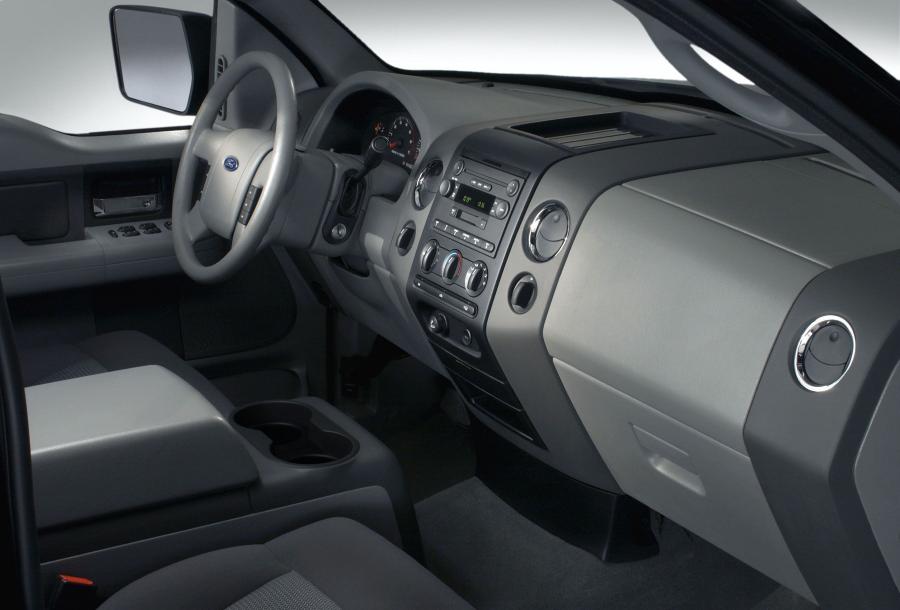  Ford F-150 2004 года  (фото 51 из 57)
